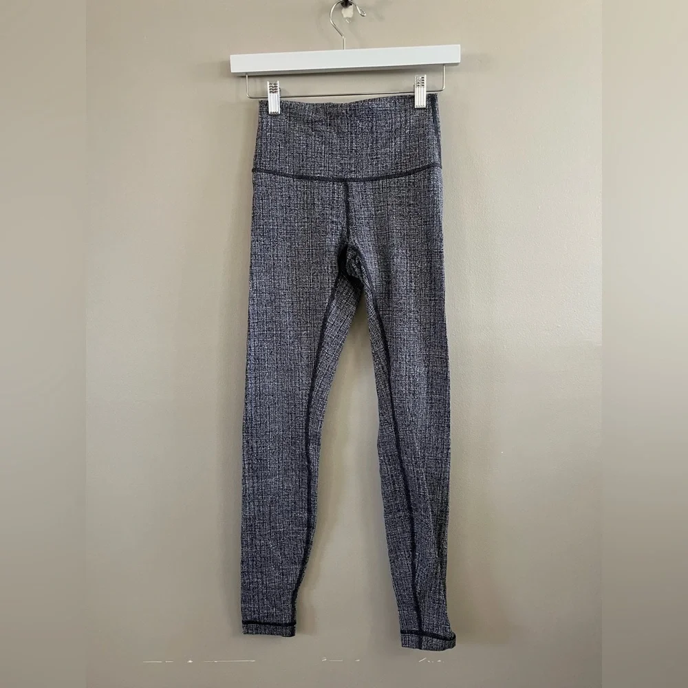 Lululemon Wunder Under Black Plaid Tight - Legging Size 4‎